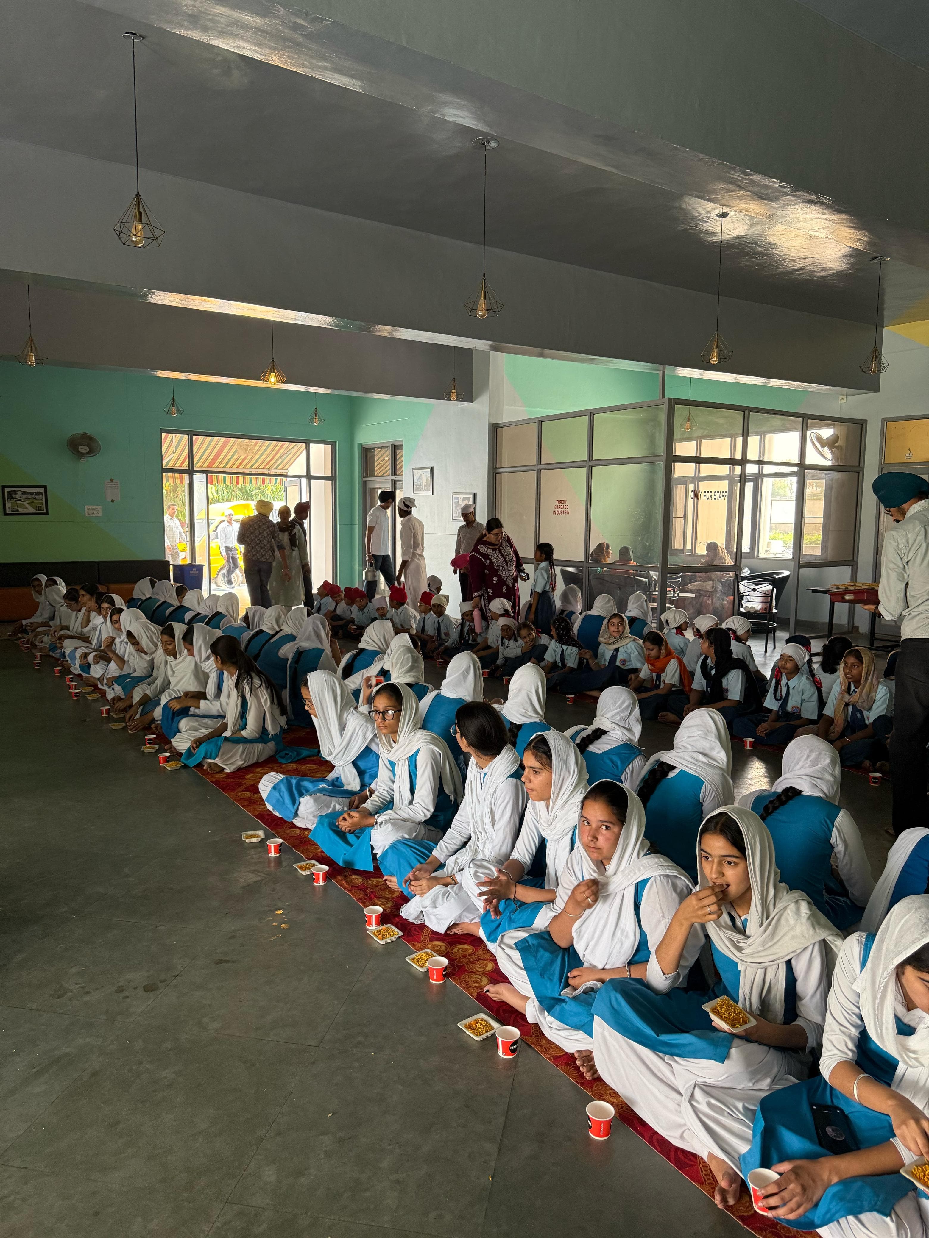 🍽️ Mid-Day Meal Service